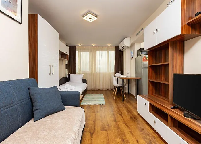 Convenient With Great View Over By Flat Mаnager